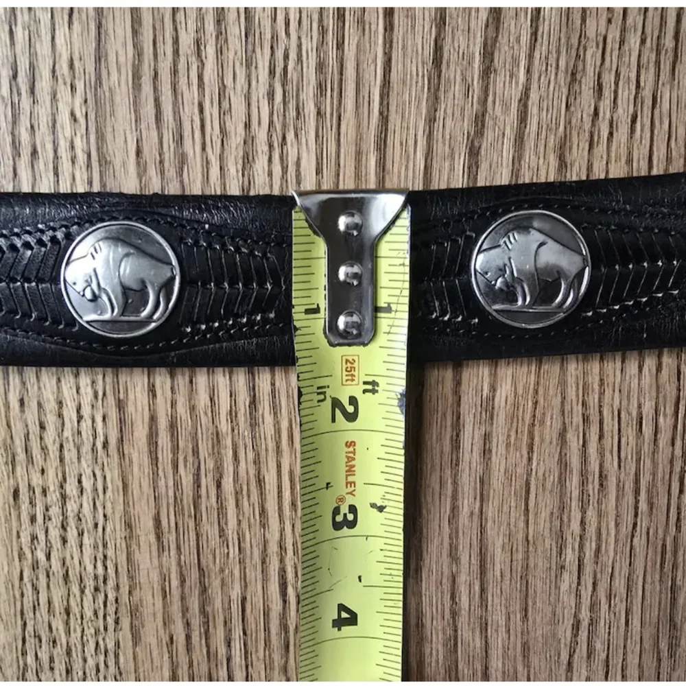 VINTAGE Western Buffalo Medallion Bison Belt Black Leather 38 Southwestern